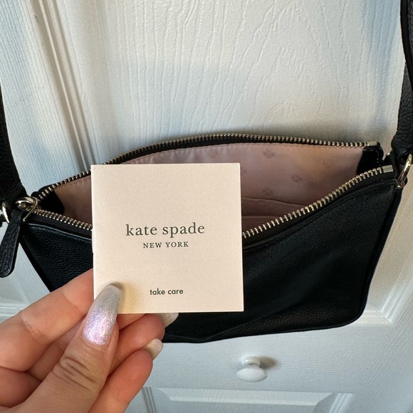 NWOT Kate Spade Runaround Medium Crossbody (Black) - Picture 8 of 8